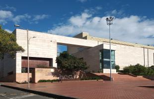 Fachada del edificio del Archivo de Bogotá
