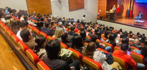 Asistentes en auditorio